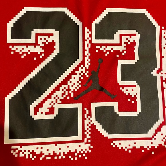 Jordan Red Short Sleeve Tee with Graphic Number 23 - Picture 4 of 5